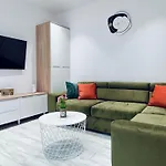 Onix Queens 208 * Năvodari